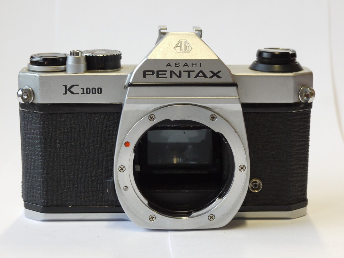 mwclassiccameras-20241101-26 Pentax K1000 35mm SLR body, chrome