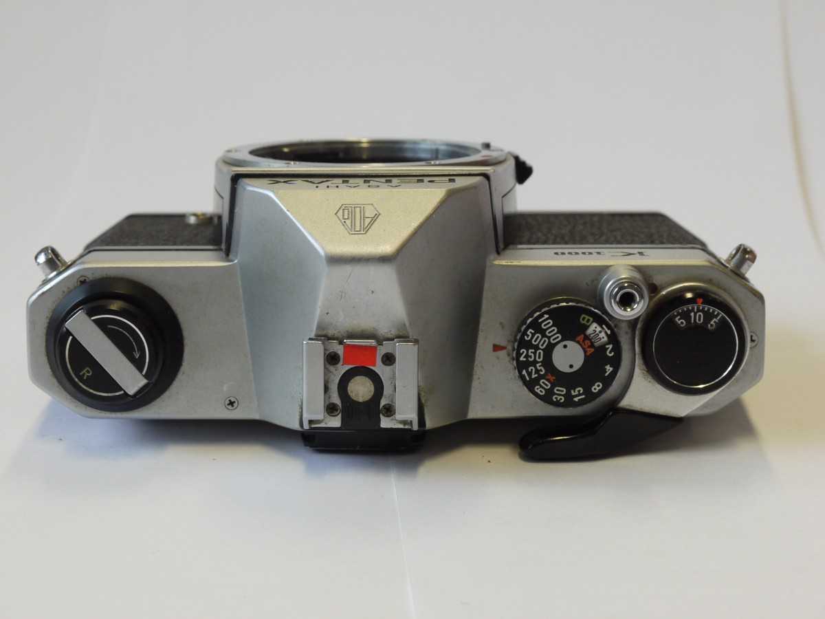 mwclassiccameras-20241101-28 Pentax K1000 35mm SLR body, chrome