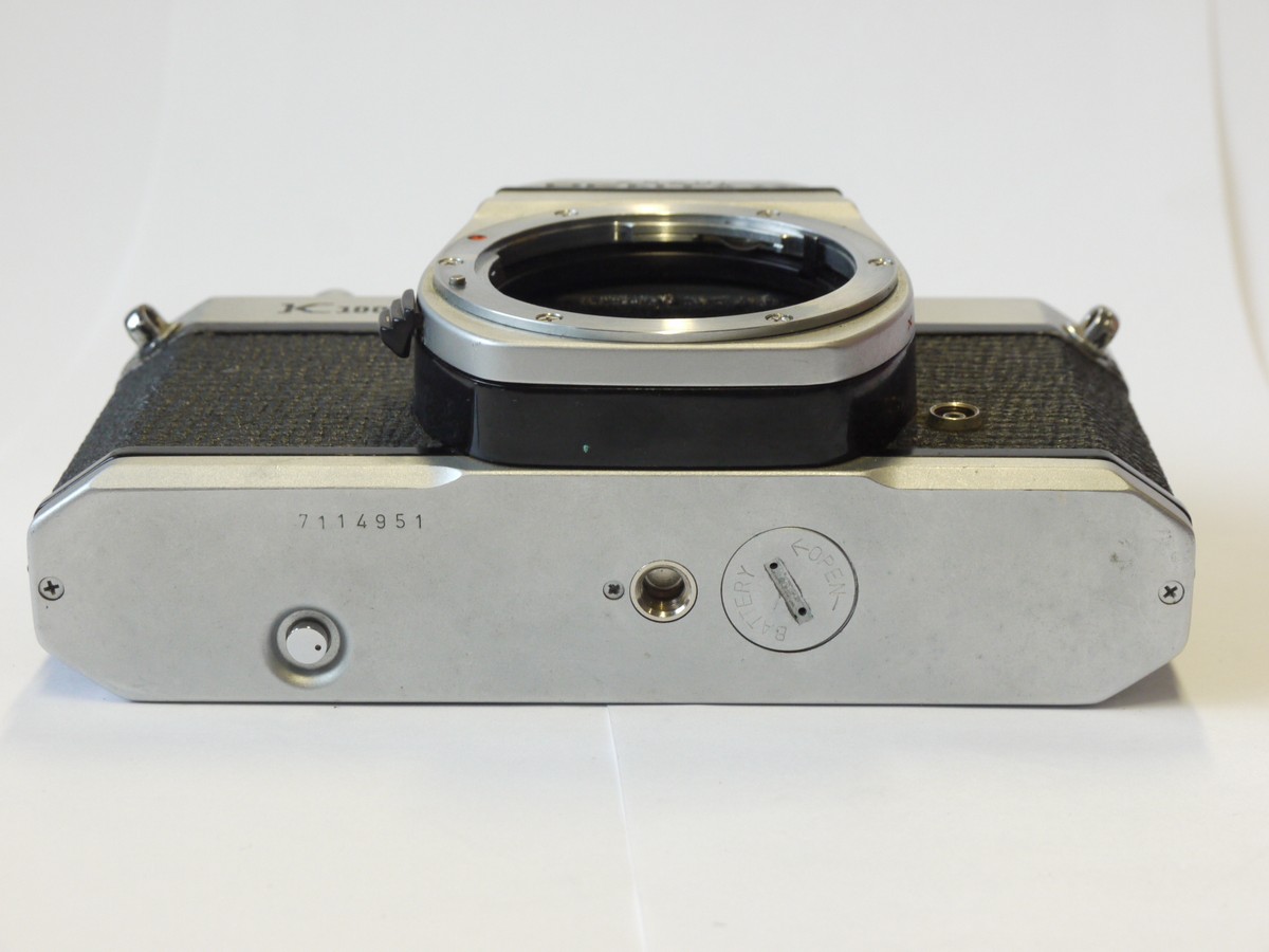 mwclassiccameras-20241101-29 Pentax K1000 35mm SLR body, chrome