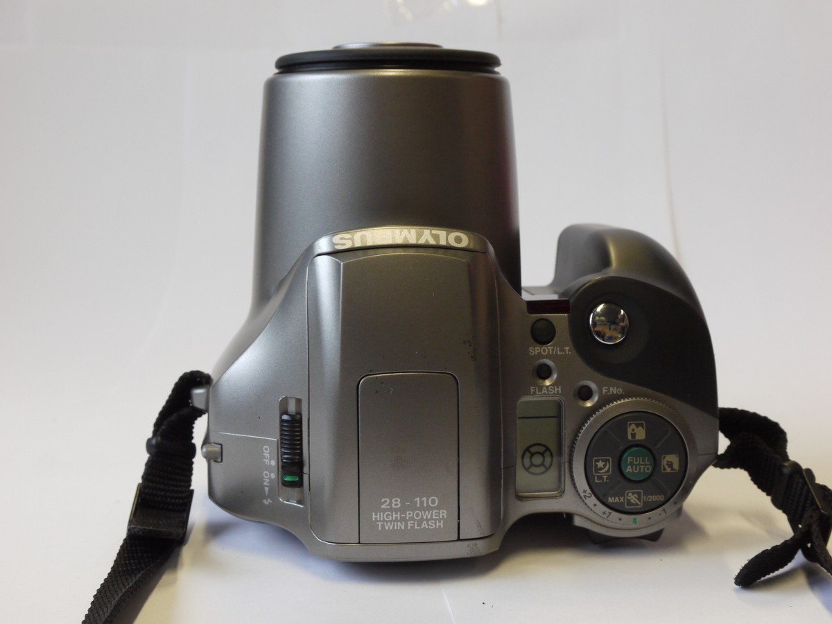 mwclassiccameras-20241101-34 Olympus iS-300 35mm SLR Bridge Camera, Silver coloured, with 28-110mm f4.5-5.6 Aspherical lens + Neck Strap