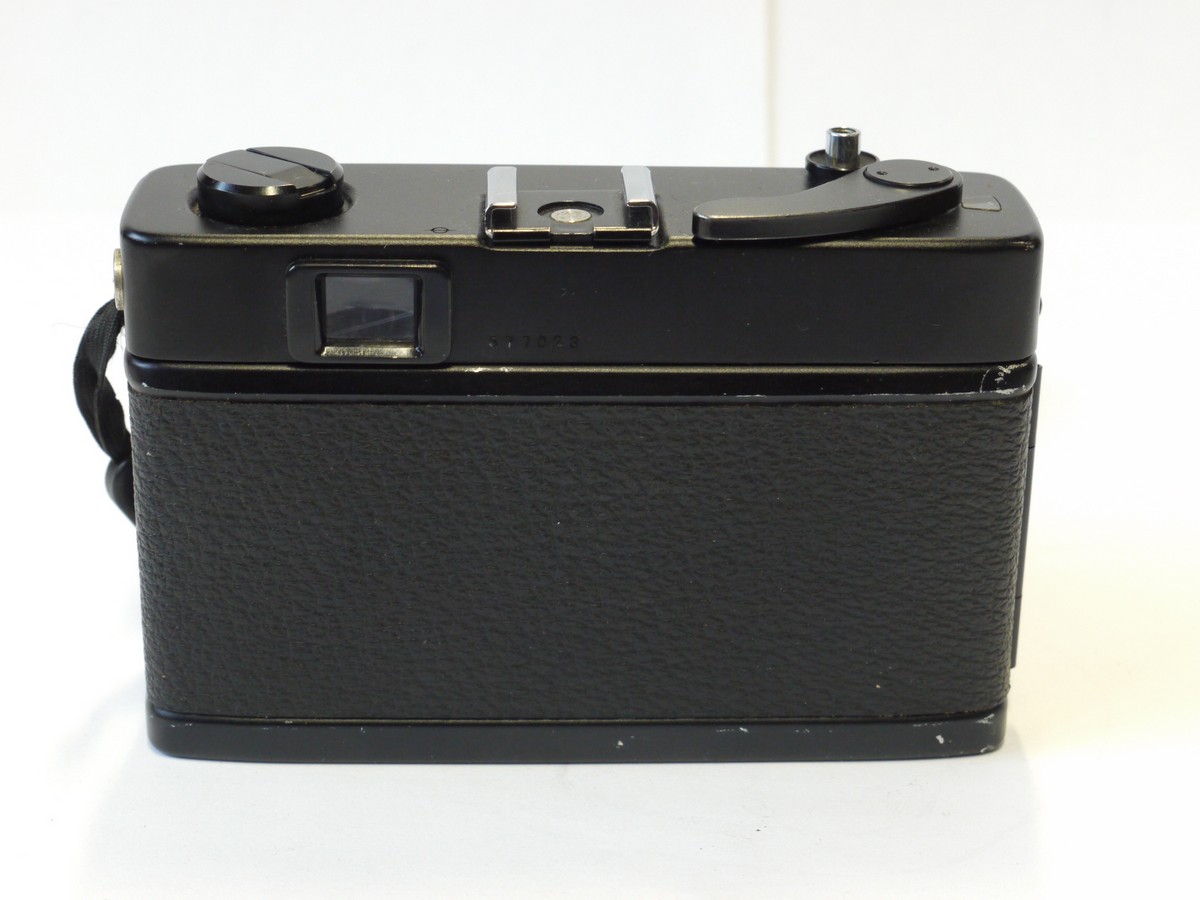 mwclassiccameras-20241108-57 Konica C35 black 35mm CDS Metered/Auto Exposure coupled rangefinder camera with 38mm f2.8 Hexanon lens + wrist strap
