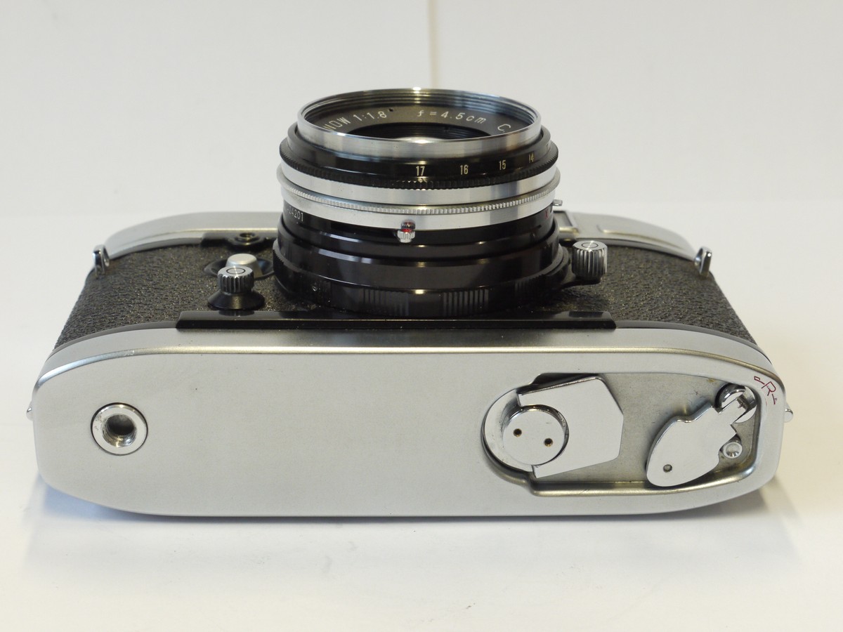 mwclassiccameras-20241108-94 Teraoka Auto Terra Super 35mm coupled rangefinder Spring Motorised camera c1959 with 4.5cm f1.8 ZUNOW lens + Auto Tera ER case. RARE COLLECTABLE CAMERA & CONDITION