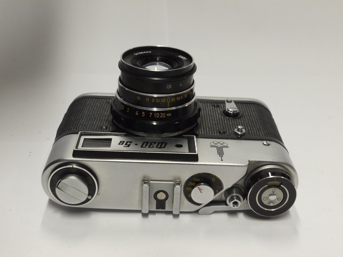 mwclassiccameras-20241115-87 Fed 5B Leica Copy with Olympic Games Logo on the front + Fed 53mm f2.8 L39 RF coupled lens & makers brown ER case