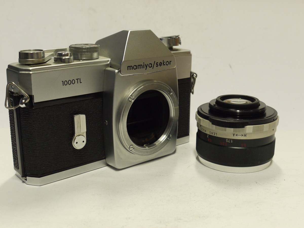 mwclassiccameras-20241129-127 Mamiya Sekor 1000TL 35mm SLR, chrome + 50mm f2 Auto Maniya Sekor M42 screw mount lens