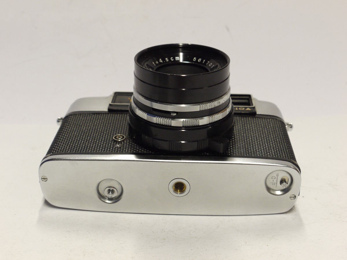 mwclassiccameras-20241129-132 Yashica J 35mm Coupled Rangefinder camera with 4.5cm f2.8 Yashinon lens