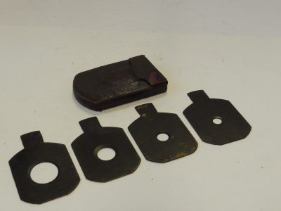 Unamed Waterhouse Stops set of Four Metal Stops, marked 1,2 4 & 5 (32x29mm), with end handle grip & Brown leather case.