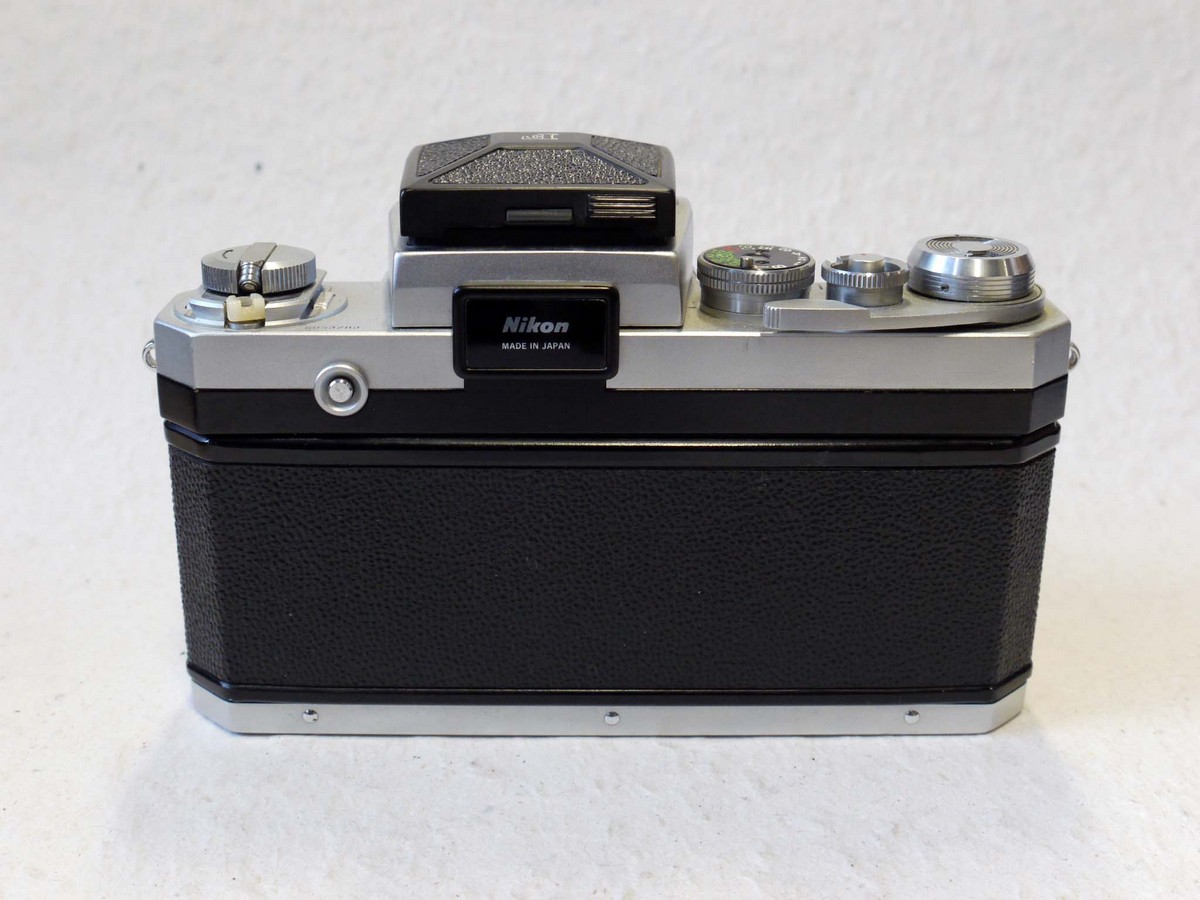 mwclassiccameras-20241206-271 Nikon F Chrome (No.6833283) with Waist-Level Finder