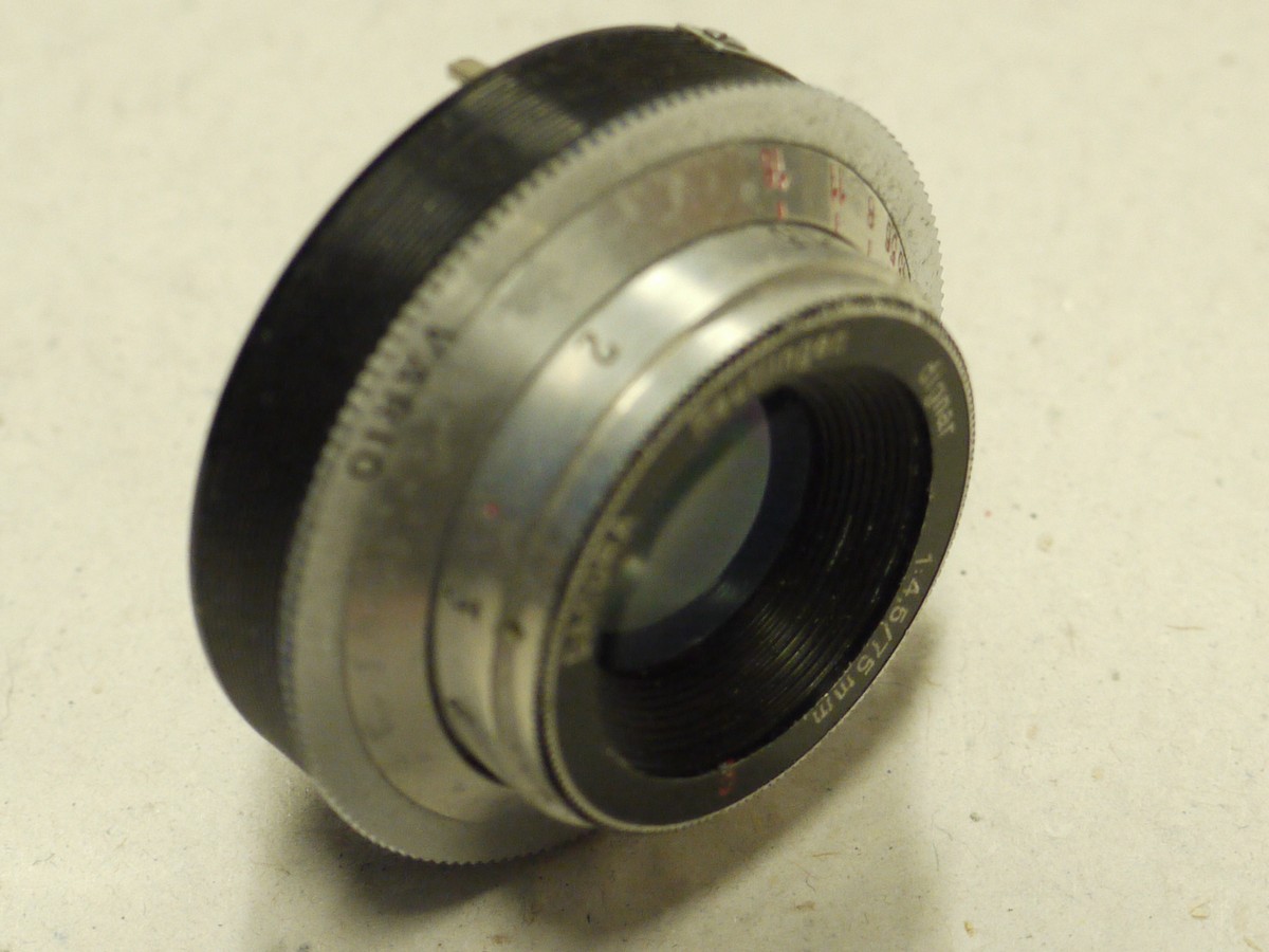 mwclassiccameras-20241213-132 Dacora 75mm f4.5 Dignat coated lens in Vario shutter (Taken off a folding medium Format camera)
