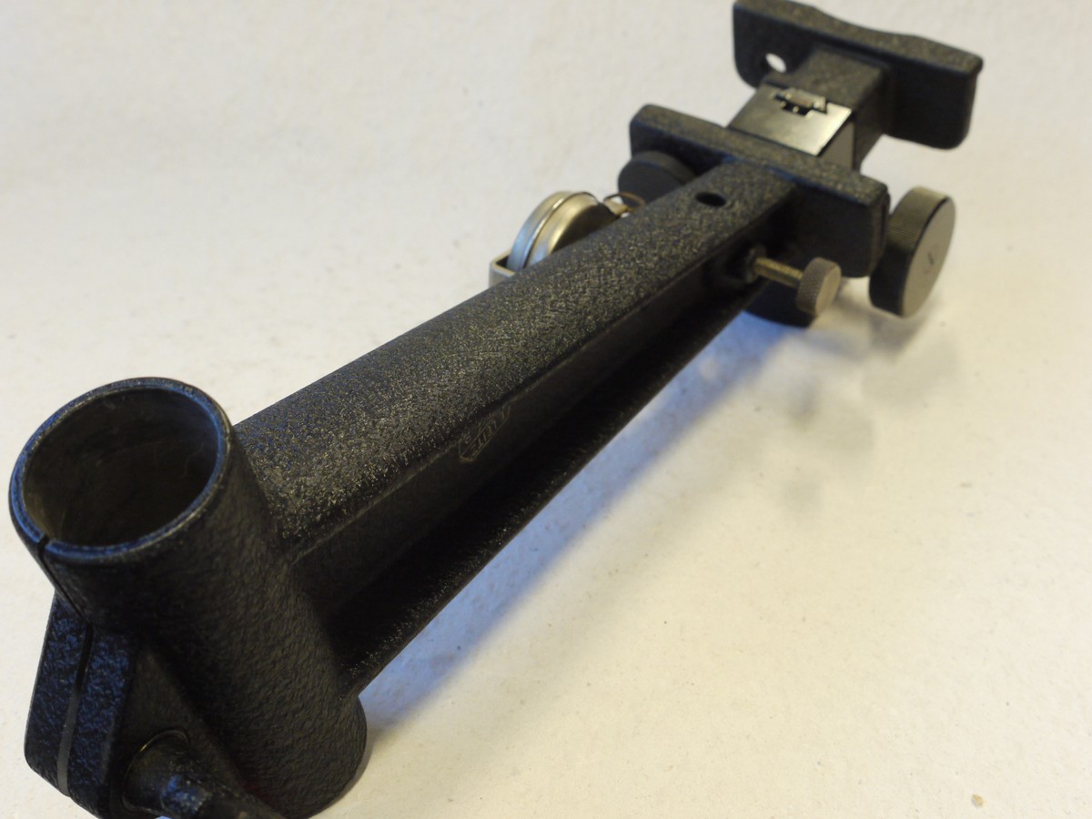 mwclassiccameras-20250110-192 Leitz Side Arm Copying Accessory for mounting on copying stand column + Fine-focusing platform & tape measure