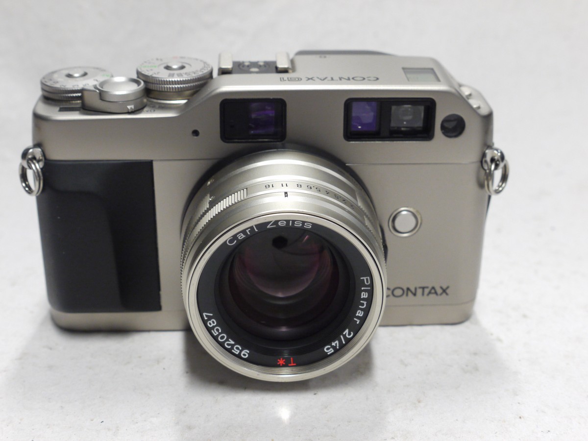 mwclassiccameras-20250110-239 Contax G1 35mm Autofocus, Motorised camera, Grey finish + 45mm f2 Planar T* interchangeable lens, with Contax front cap