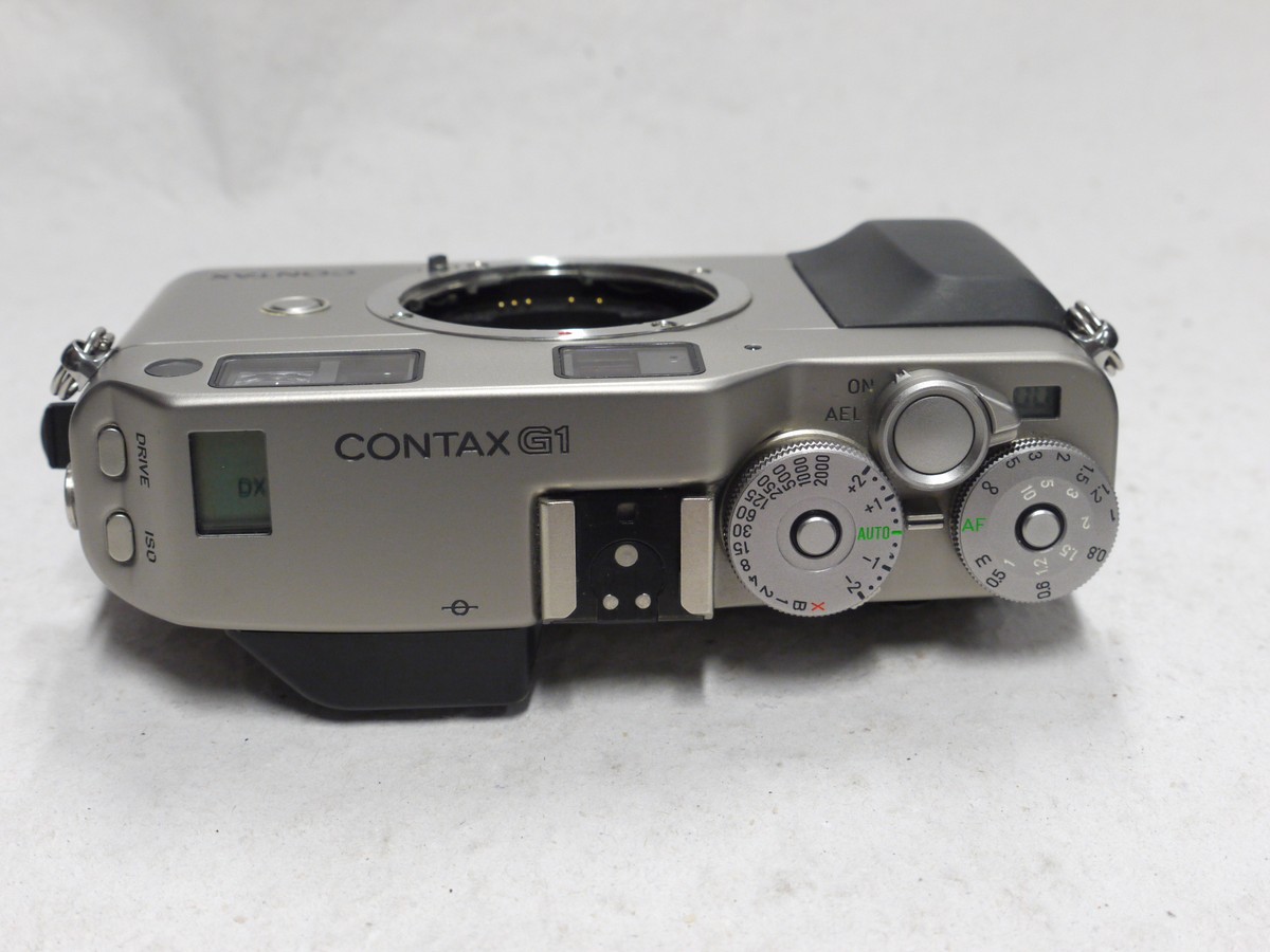 mwclassiccameras-20250110-248 Contax G1 35mm Autofocus, Motorised camera, Grey finish + 45mm f2 Planar T* interchangeable lens, with Contax front cap