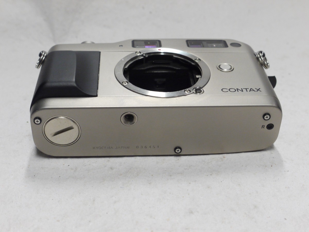 mwclassiccameras-20250110-249 Contax G1 35mm Autofocus, Motorised camera, Grey finish + 45mm f2 Planar T* interchangeable lens, with Contax front cap