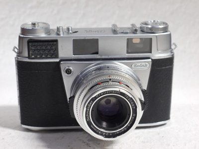 Kodak Retina IIIS 35mm Selenium metered coupled rangefinder camera with 2 bright-line finder frames + Schneider 50mm f2.8 Xenar interchangeable Deckel mount lens, Kodak Yellow screw-in filter