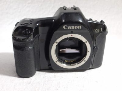 Canon EOS-1 35mm SLR body