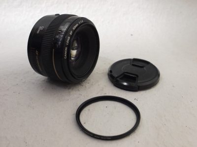 Canon EF 50mm f1.4 lens + MeFoto Lens Karma UV Protection les & front cap