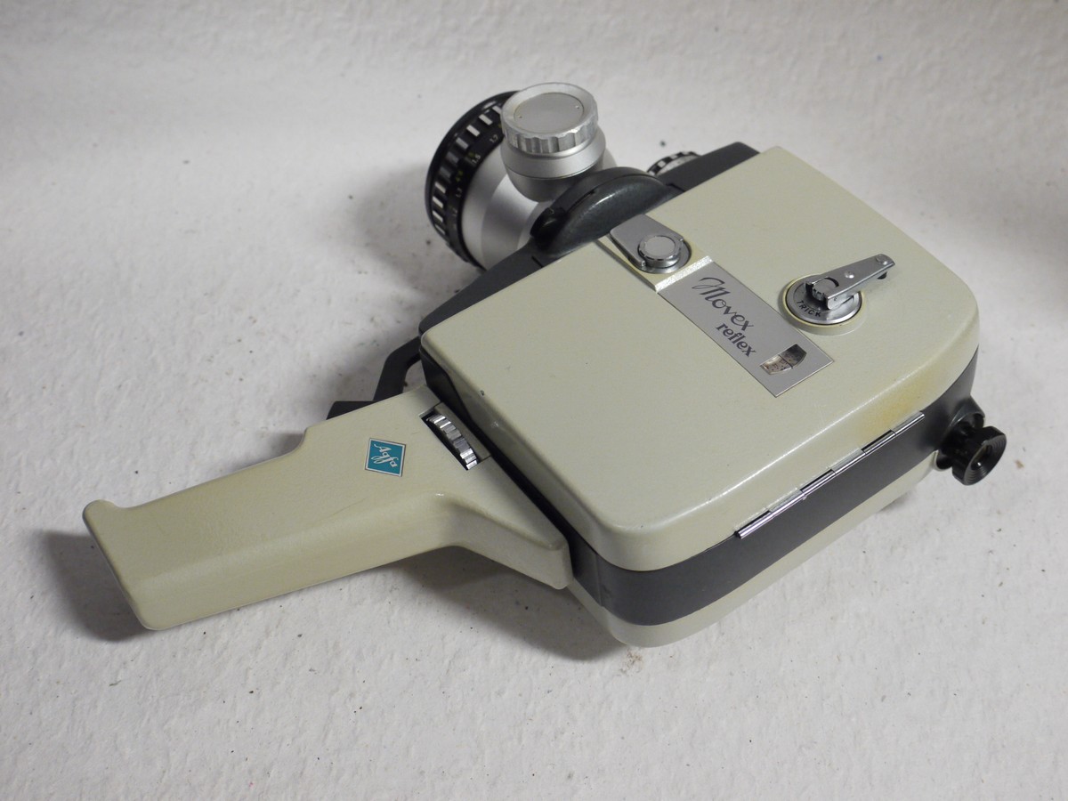 mwclassiccameras-20250124-264 Agfa Movex Reflex Standard 8 Spring motorized camera with Schneider 7.8-37.5mm f1.8 Variogon & Agfa 13mm f1.8 Movestar interchangeable bayonet mount lenses, hand grip, 5 x Film Cassettes, Three Filters, Lens Hood, Hand Strap & Agfa Outfit case