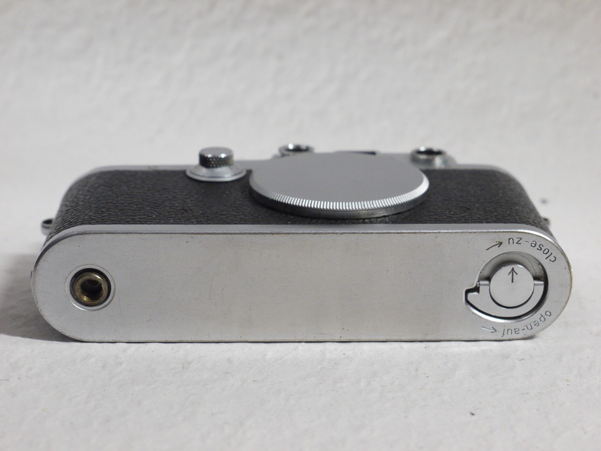 mwclassiccameras-20250124-39 Leica IIIf Black Dial Body, L39 mount + Body Cap