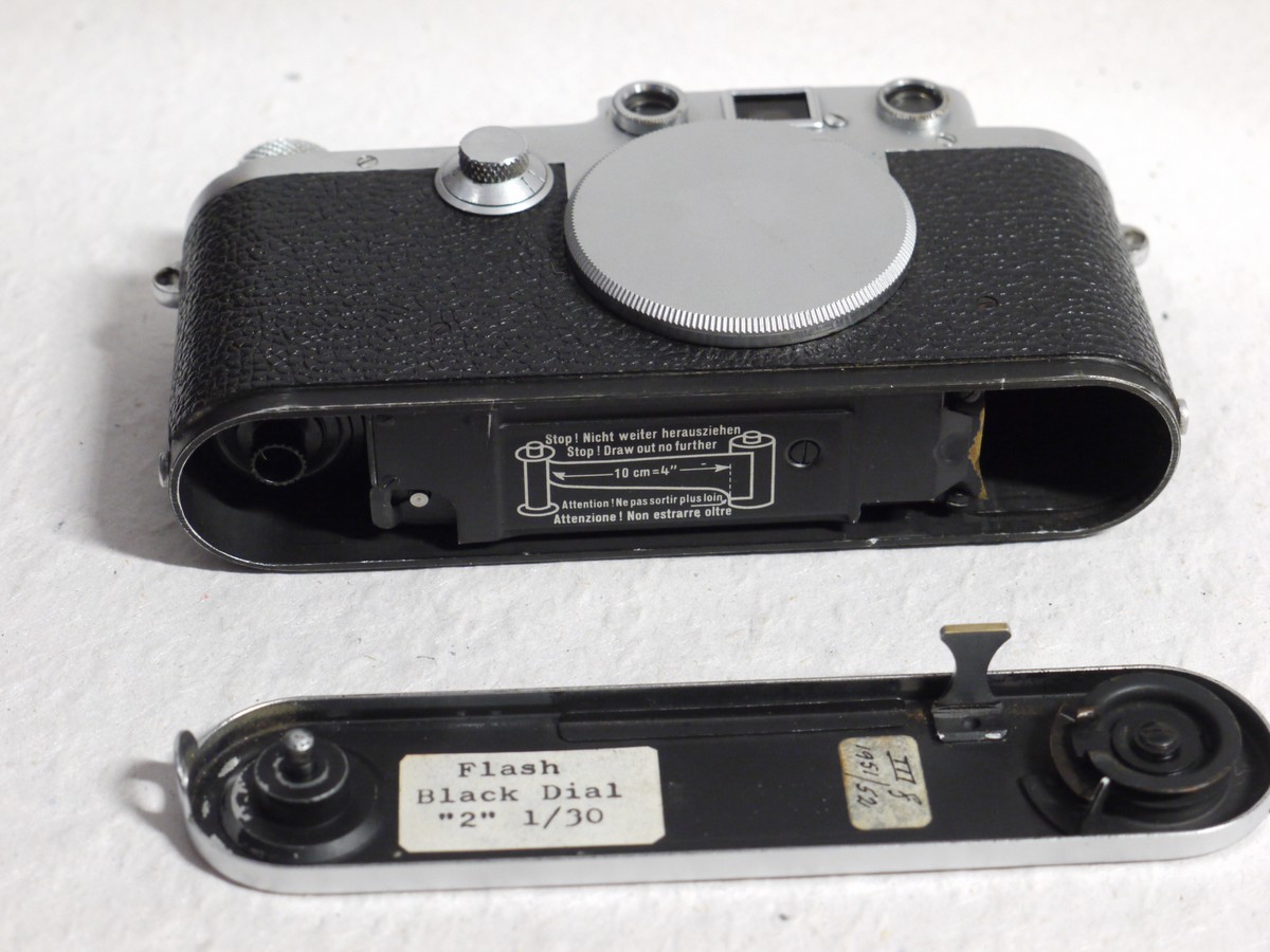 mwclassiccameras-20250124-40 Leica IIIf Black Dial Body, L39 mount + Body Cap