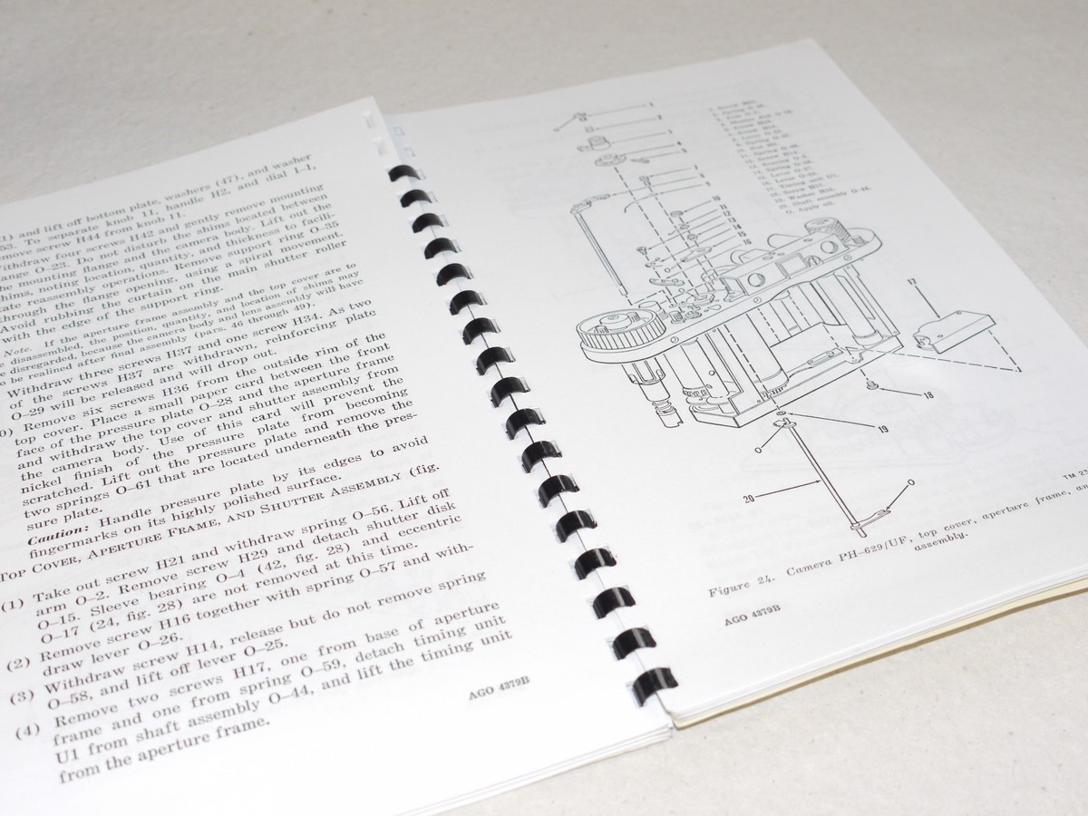 mwclassiccameras-20250131-25 Kardon Leica Copy Camera PH-629/UF Department of the Army Technical Manual, June 1951. 116 pages ion English
