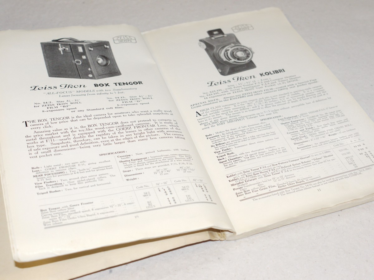 mwclassiccameras-20250131-27 Zeiss Ikon Cameras, Films & Photographic Apparatus c1931 Booklet, 80 pages in English featuring many Zeiss Cameras & products. RARE