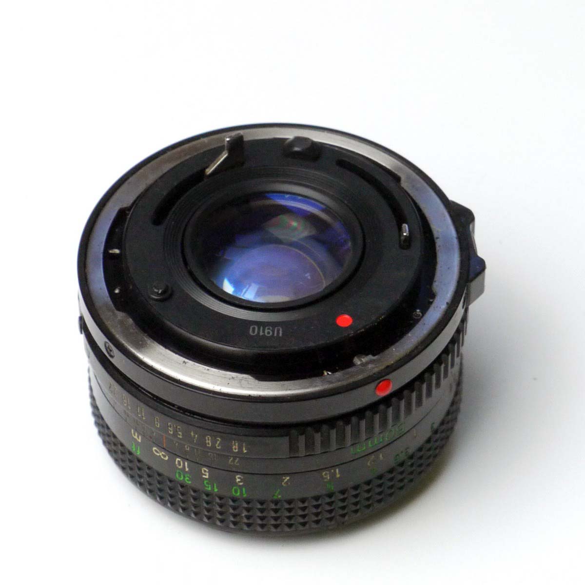 mwclassiccameras-20250228-49 Canon 50mm f1.8 manual focus FD mount lens. FOR SPRARE PARTS/CLEANING