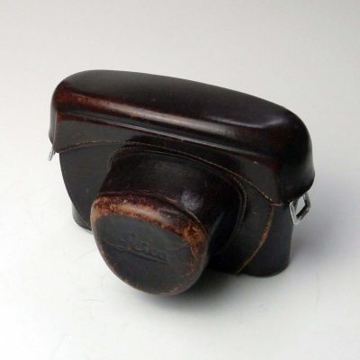 Leitz brown leather ER case for M2/M3. no strap