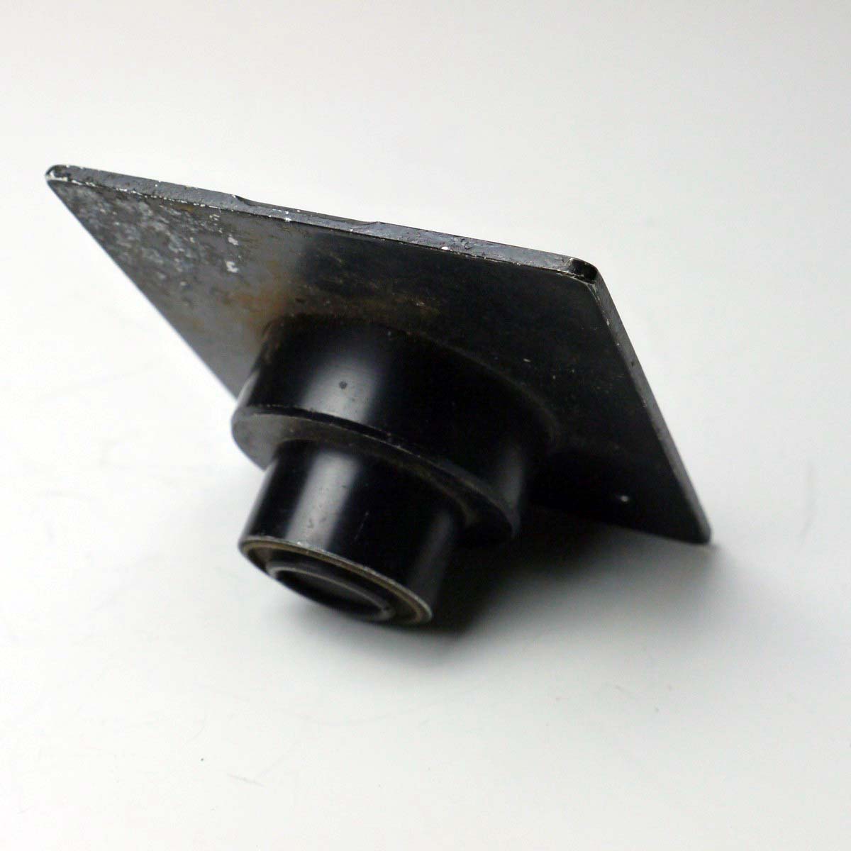 mwclassiccameras-20250307-191 Unamed 5.5cm f4.5 lens with Iris diaphragm in a sunk mount metal panel. UNCOMMON