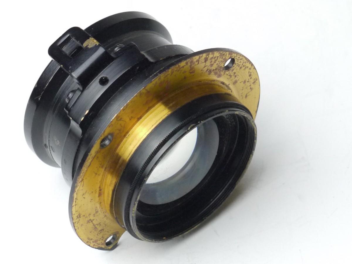 mwclassiccameras-20250314-217 British Air Ministry 5 inch f4 Military lens with Iris Diaphgragm & flange. Engraved "14A/1101"