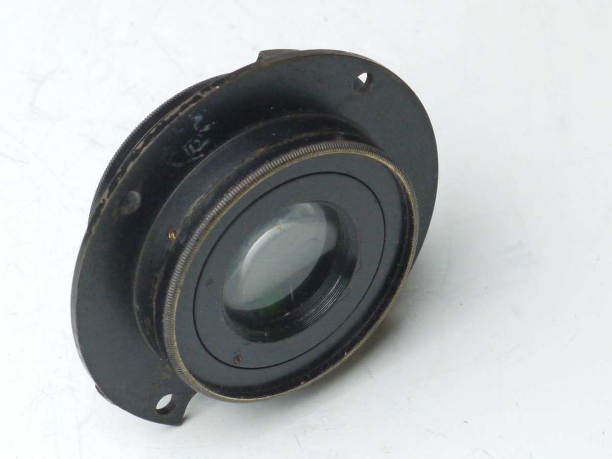 mwclassiccameras-20250314-221 British Air Ministry 6 inch (Estimated) f4.5 Military lens with Iris Diaphgragm & flange. Engraved "14A/3439"
