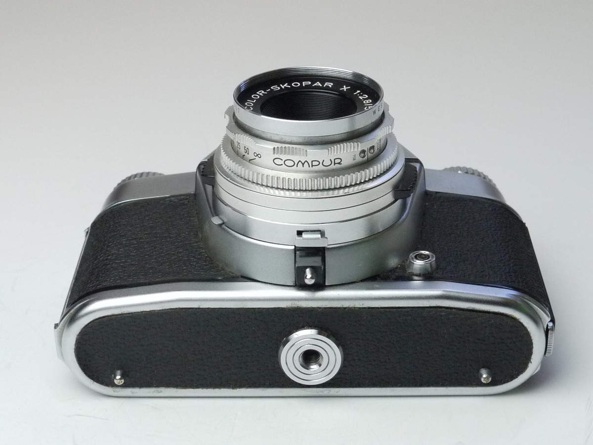 mwclassiccameras-20250314-42 Voigtlander Bessamatic selenium metered SLR with removable accessory shoe + 50mm f2.8 Color-Skopar X interchangeable Deckel mount lens with makers front cap & ER case