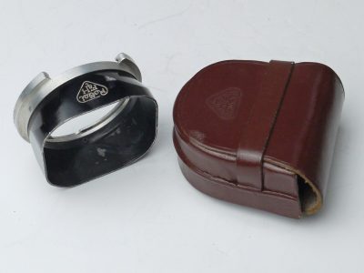 Rollei Bayonet 3 Metal lens hood, (Early Version marked "38") + makers leather case
