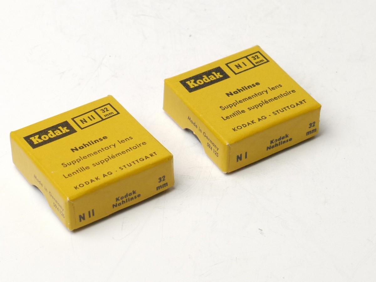mwclassiccameras-20250321-209 Kodak 32mm screw-in Close-Up Supplementary lens set (NI & NII), in Kodak Keeper Cases & Boxes