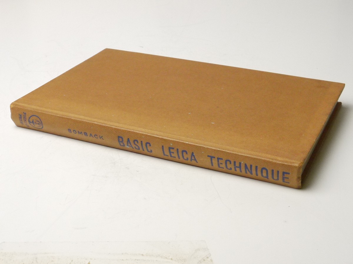 mwclassiccameras-20250321-243 Basic Leica Technique, book by R H Bomback c1954, 1st Edition. Hardback. 254 pages in English