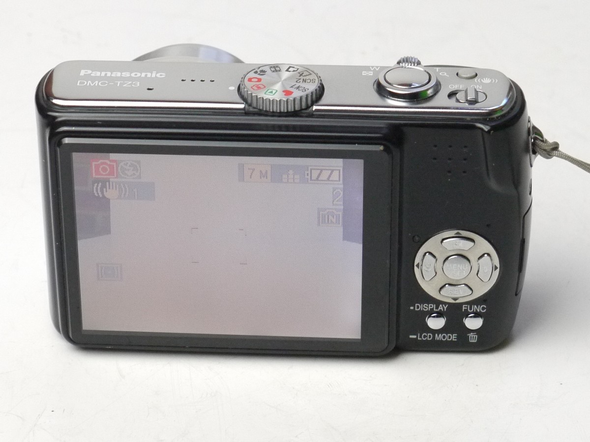 mwclassiccameras-20250321-64 Panasonic Lumic DMC-TZ3 7.2MP Digital Compact camera with Leica 4.6-46mm f3.3-4.9 DC Vario Elmar 10X Optical Zoom + Two Batteries, Lumix Charger, strap & Tamrac Case