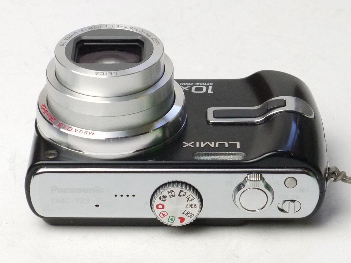 mwclassiccameras-20250321-65 Panasonic Lumic DMC-TZ3 7.2MP Digital Compact camera with Leica 4.6-46mm f3.3-4.9 DC Vario Elmar 10X Optical Zoom + Two Batteries, Lumix Charger, strap & Tamrac Case