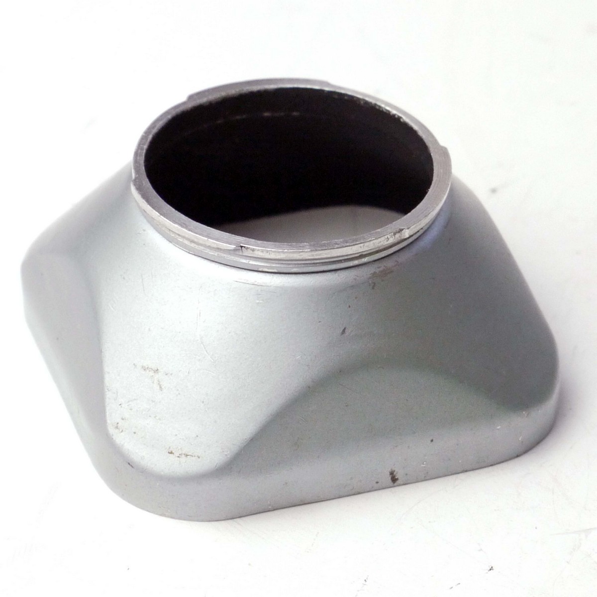 mwclassiccameras-20250404-162 German Made (Probably Zeiss) Bayonet fitting chrome metal lens hood, marked "34/37". Internal diameter is 37mm. UNCOMMON