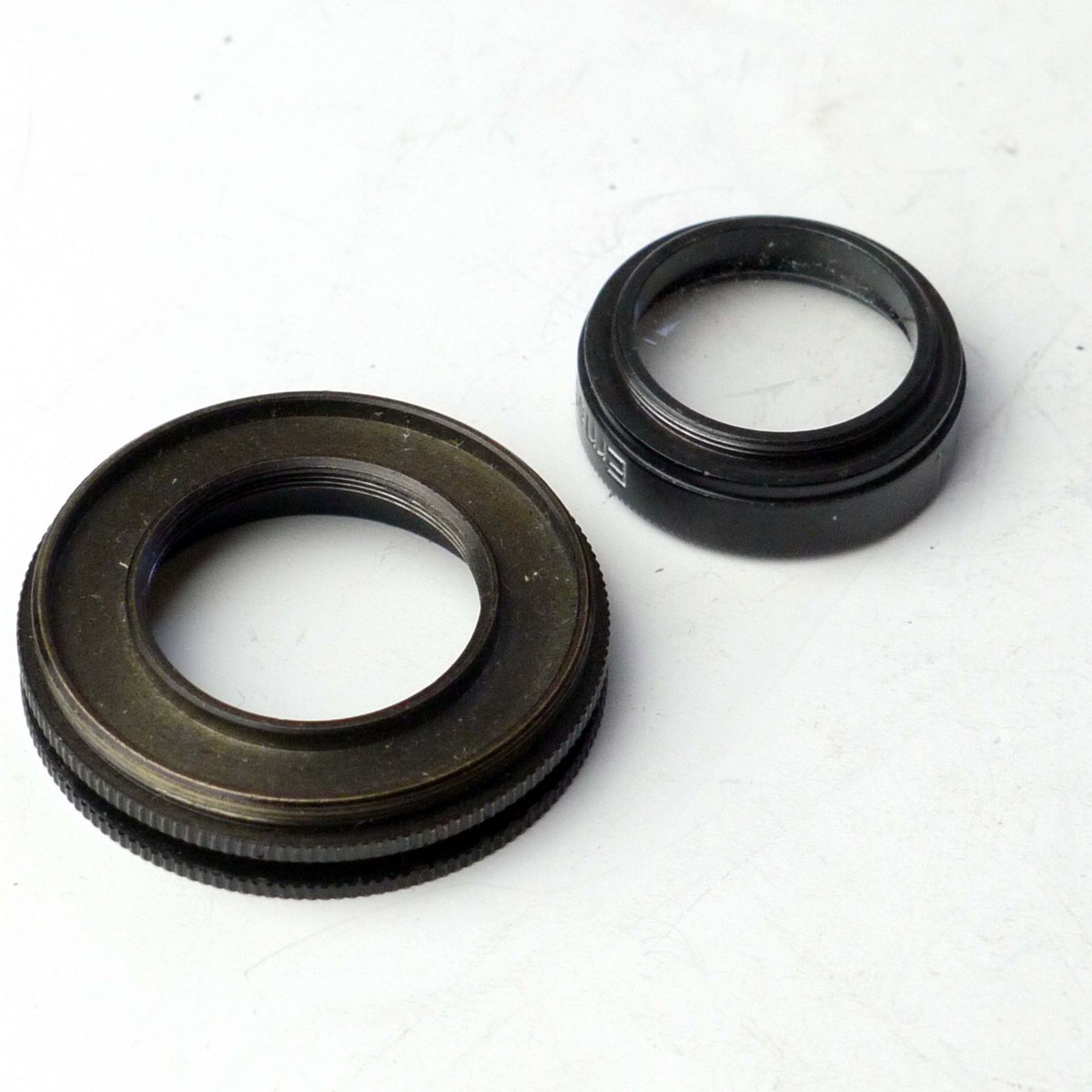 mwclassiccameras-20250404-81 Leitz 39mm screw-in filter adapter for the Hektor lens + Leitz 25mm screw-in Close-Up 1 Lens. UNCOMMON