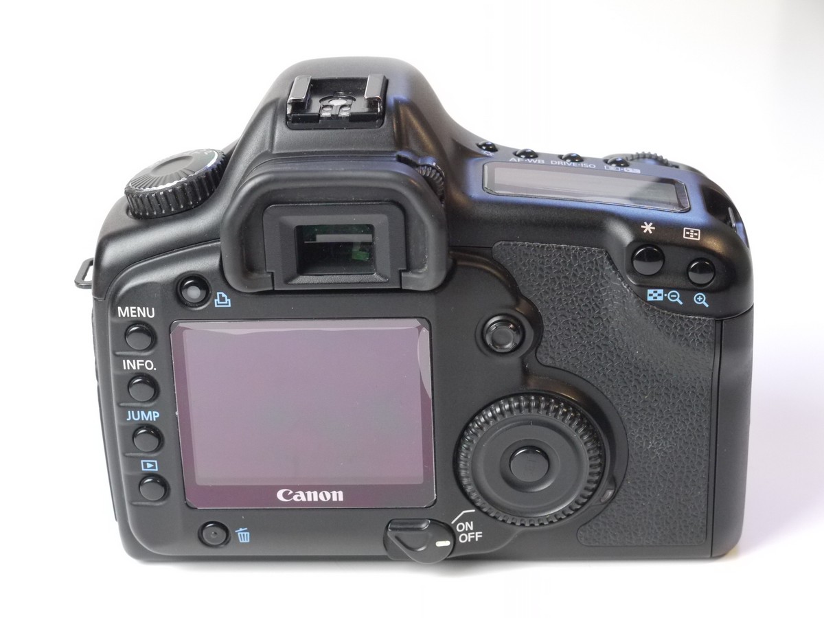 mwclassiccameras-20250411-50 Canon EOS 5D Mark 1 13.3MP DSLR body, with body cap, Battery, Canon CB-5L charger, leads, Canon neck strap, Canon Remote Swithx 60T3 (boxed), instructions & makers box with packaging. NON-WORKING