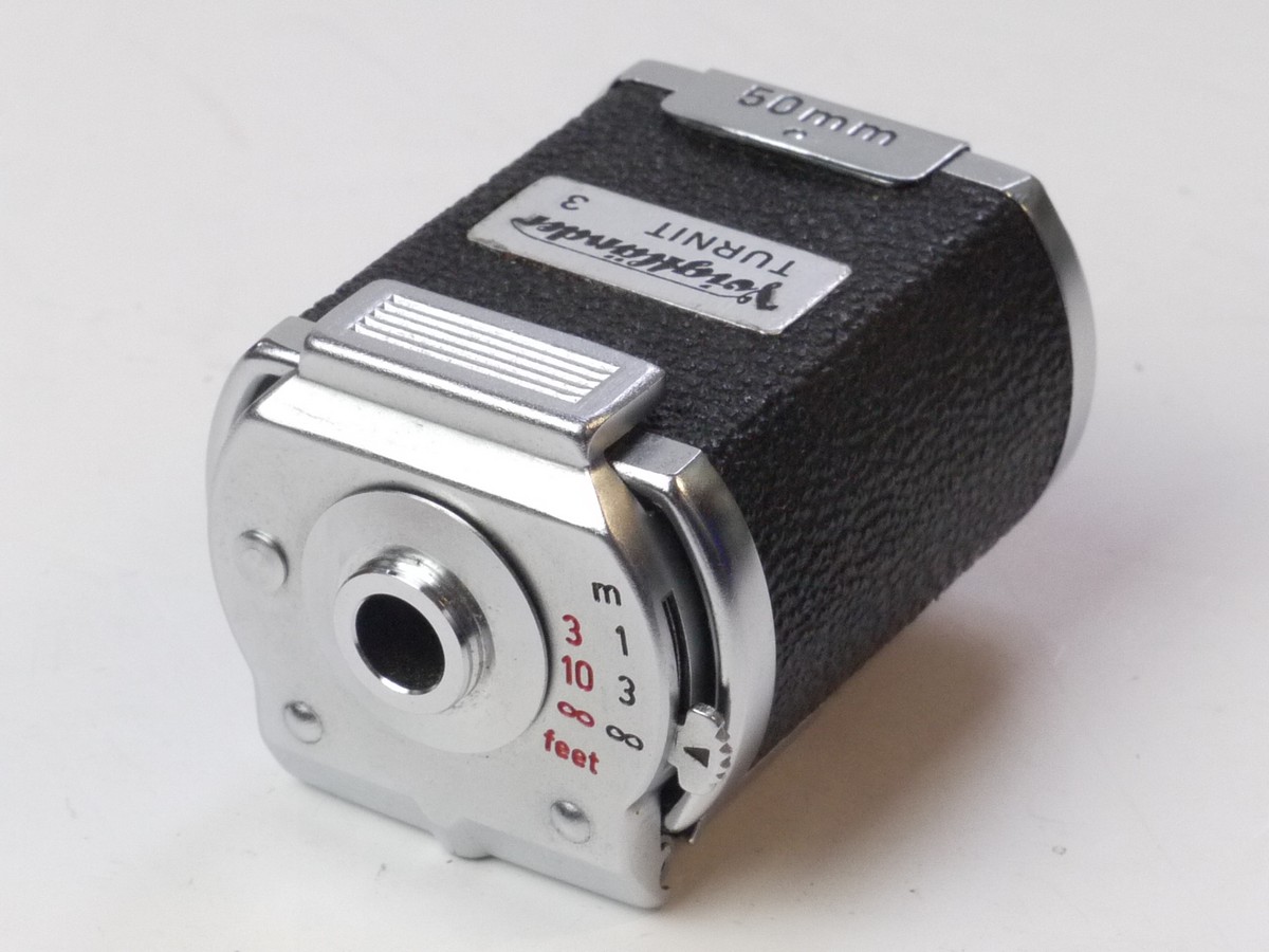 mwclassiccameras-20250425-168 Voigtlander Turnit 3 Multi-Shoe finder (339/50) for 35mm, 50mm & 100mm lenses