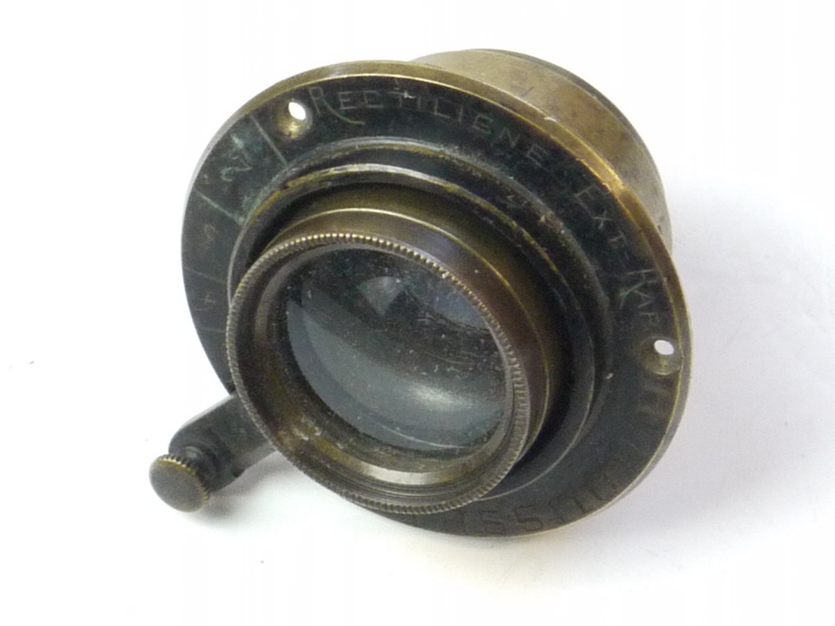 mwclassiccameras-20250502-165 H Roussel Extra Rapid Rectiliene brass lens with helicoid focusing & flange. Rear lens part & Iris Diaphragm are missing. SUITABLE FOR SPARE PARTS
