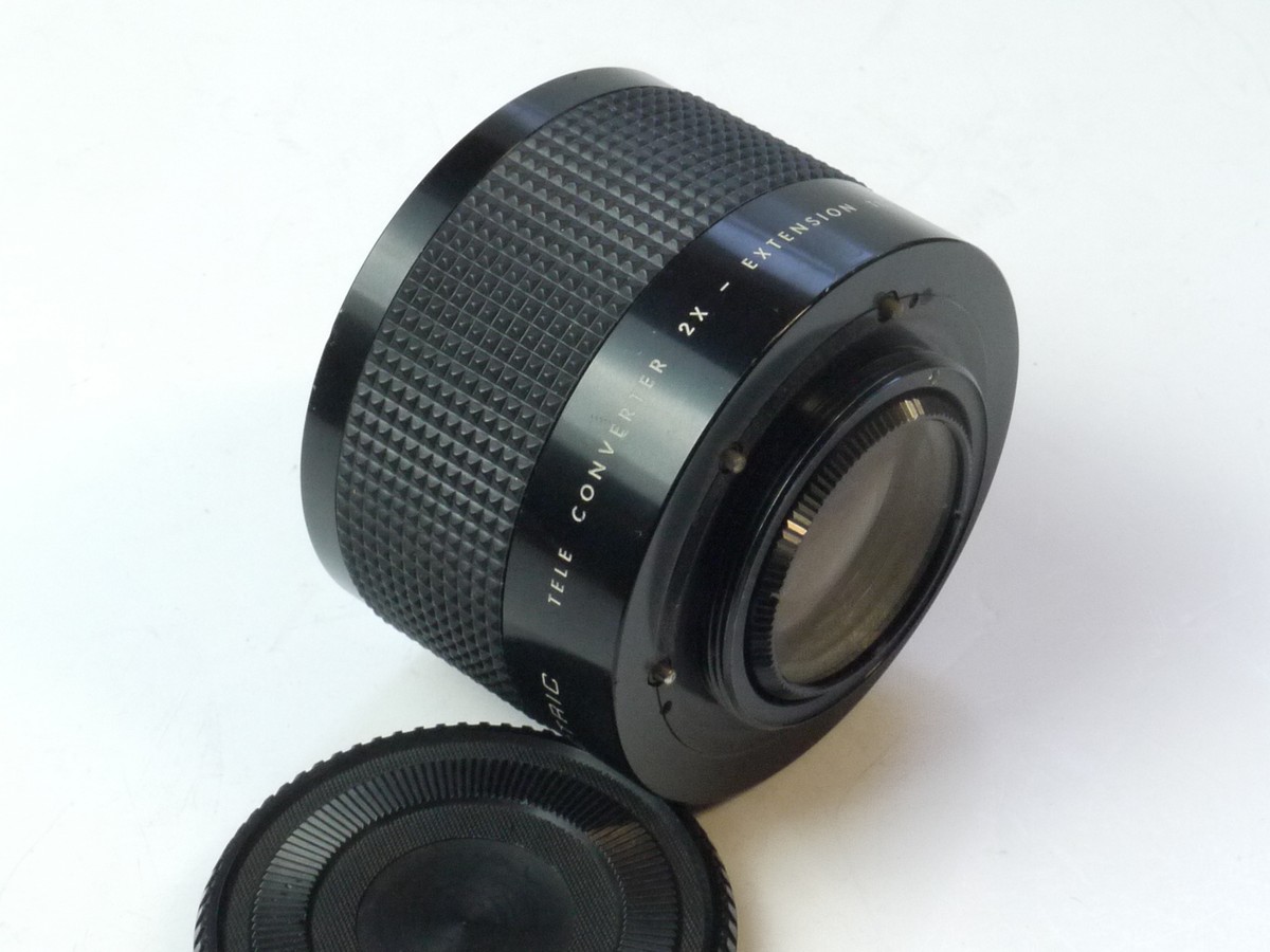 mwclassiccameras-20250502-60 Pentacon electric 2X Teleconverter Tube 1:1, M42 electric mount + caps & pouch case