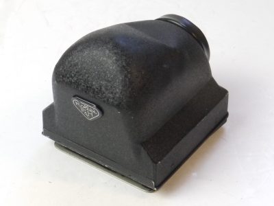 Rollei Prism finder for Rolleiflex TLRS + Rollei leather case