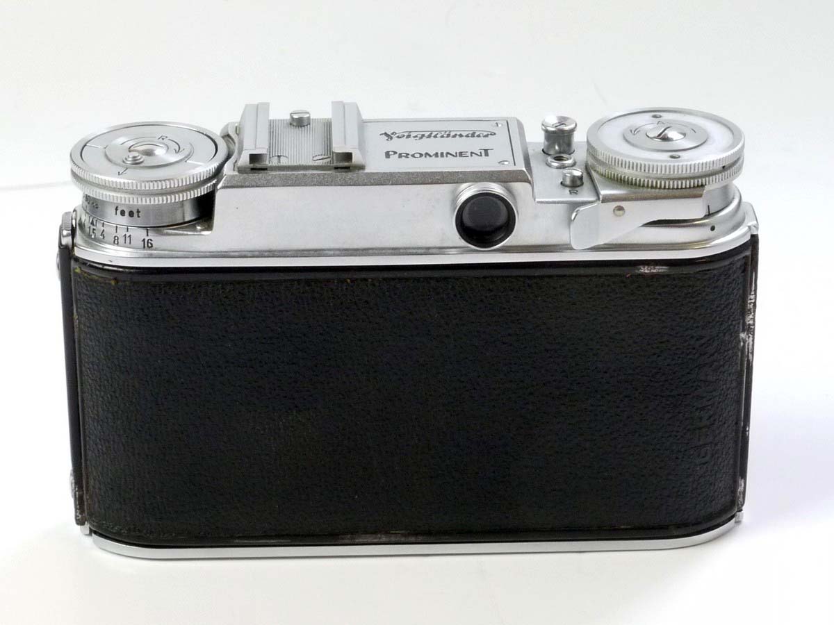 mwclassiccameras-20250530-14 Voigtlander Prominent I 35mm Coupled Rangefinder camera body with Bright-line finder frames, lever-wind & Accessory shoe