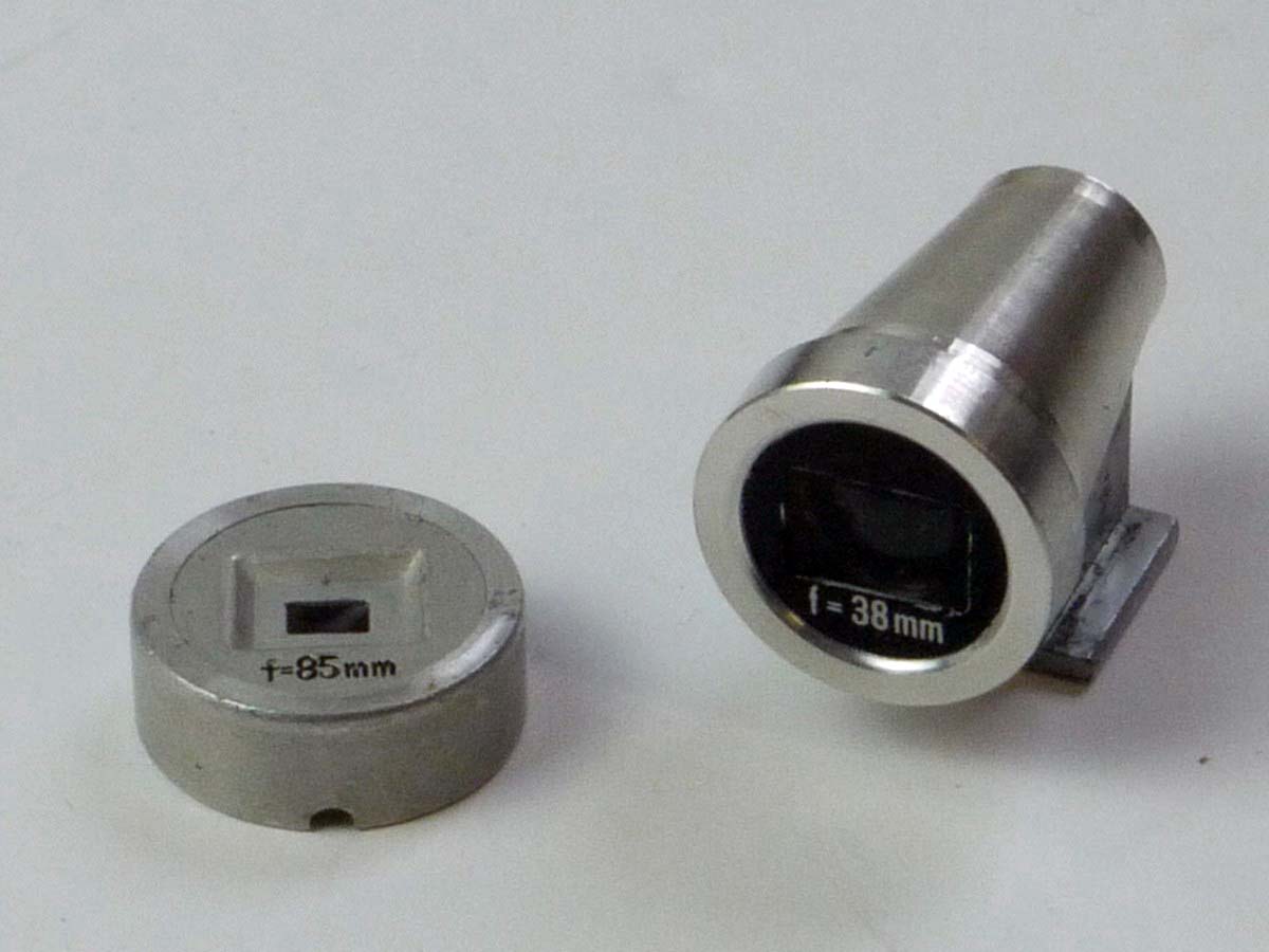 mwclassiccameras-20250530-165 Braun Accessory Shoe finder for Paxette 38mm lens, with removable 85mm front mask.