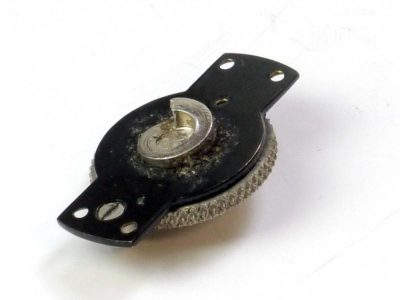 Leitz Spare Part Rangefinder Wheel part, Nickel, with scale in Meters. For the black & Nickel Short-Base shoe rangefinders (FOKOS)