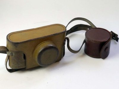 Unbranded Tan Brown leather ER case & strap, with lens case, for Leica L39 cameras. Large Tripod mount