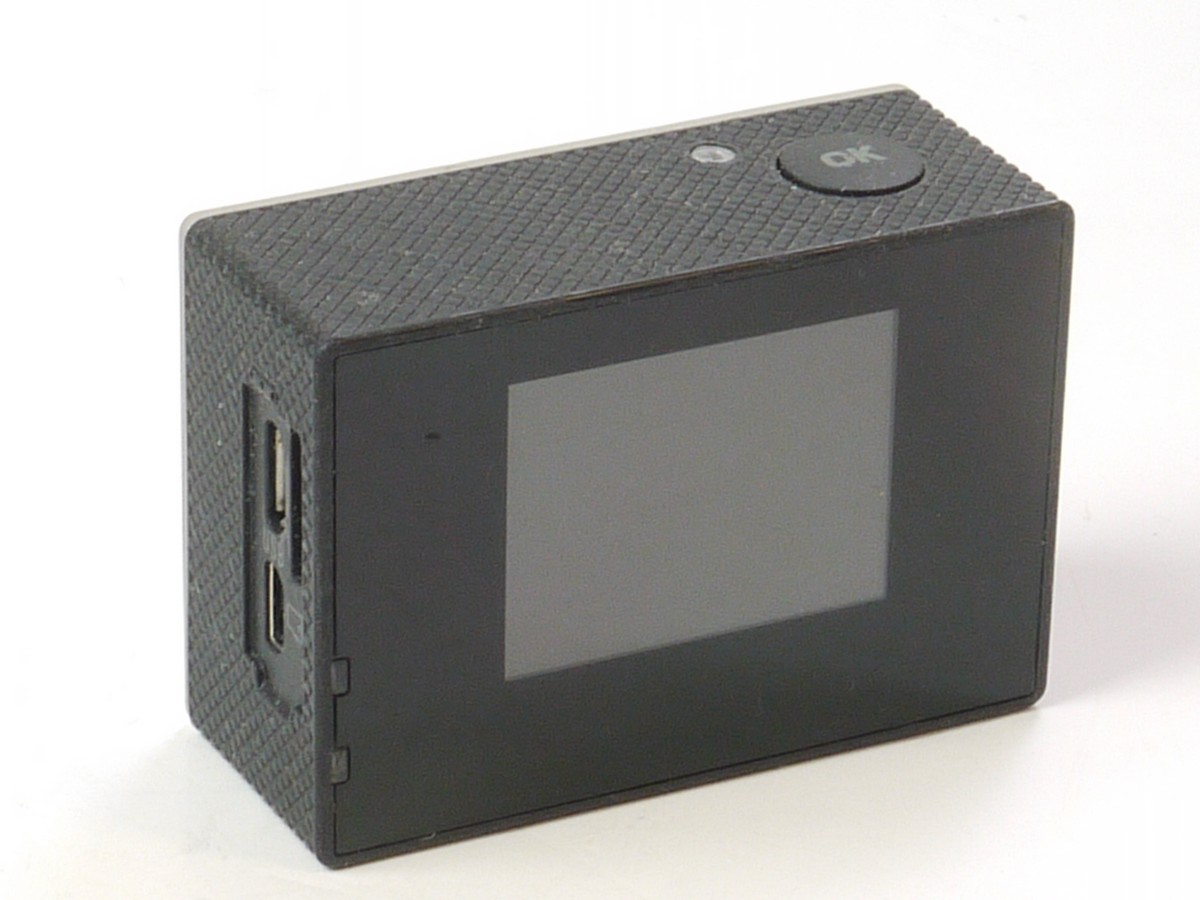 mwclassiccameras-20250606-100 DBPOWER Action Camera Go Pro Type Camera Full HD 1080P with Waterproof Casing & set of Accessories