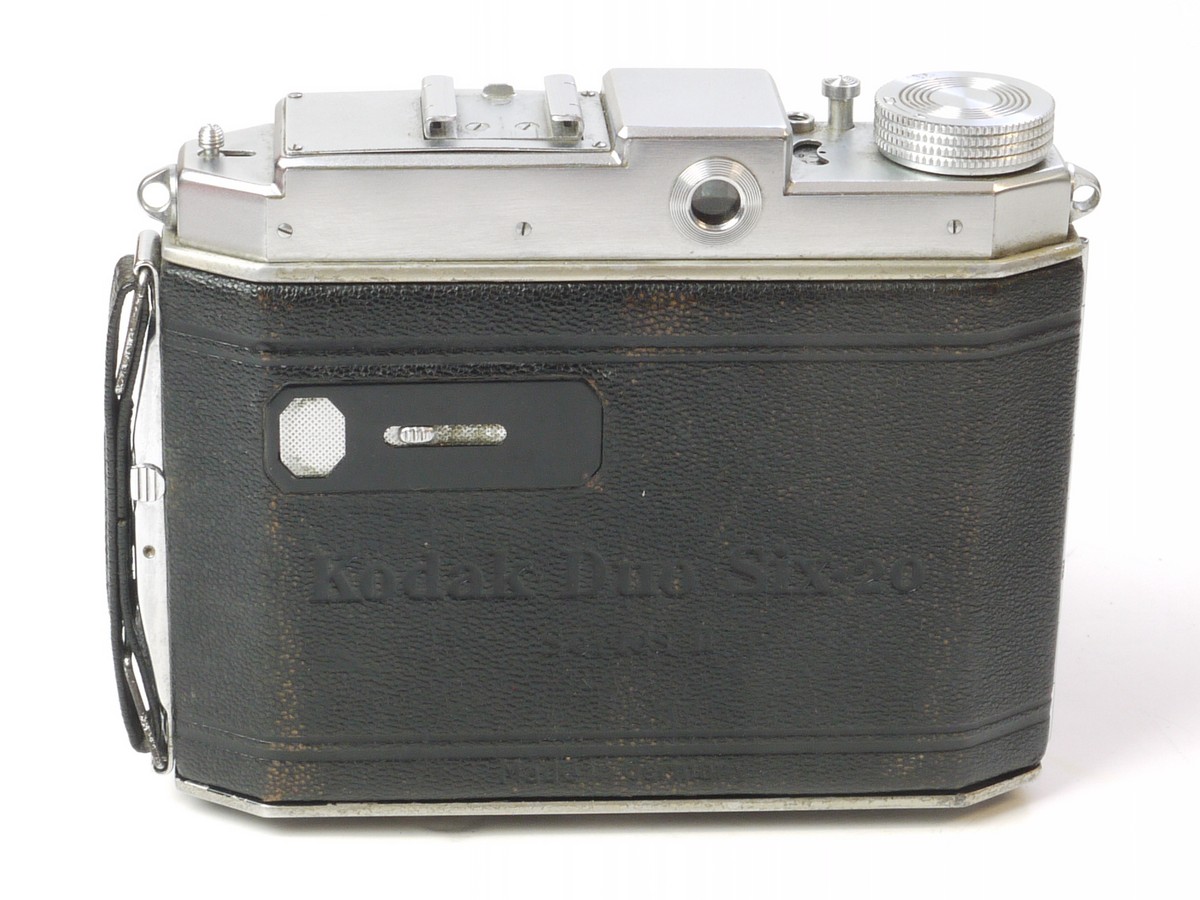 mwclassiccameras-20250606-31 Kodak Duo Six-20 Series 2 6x4 folding COUPLED RANGEFINDER camera with Schneider 7.5cm f3.5 Xenar uncoated lens in Compur-Rapid shutter. RARE CRF MODEL
