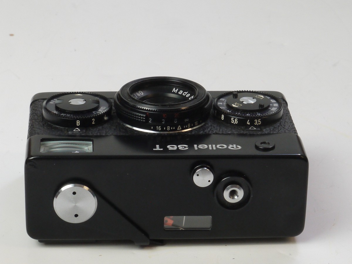 mwclassiccameras-20250606-50 Rollei 35T Black 35mm CDS Metered Camera with 40mm f3.5 Tessar collapsible lens