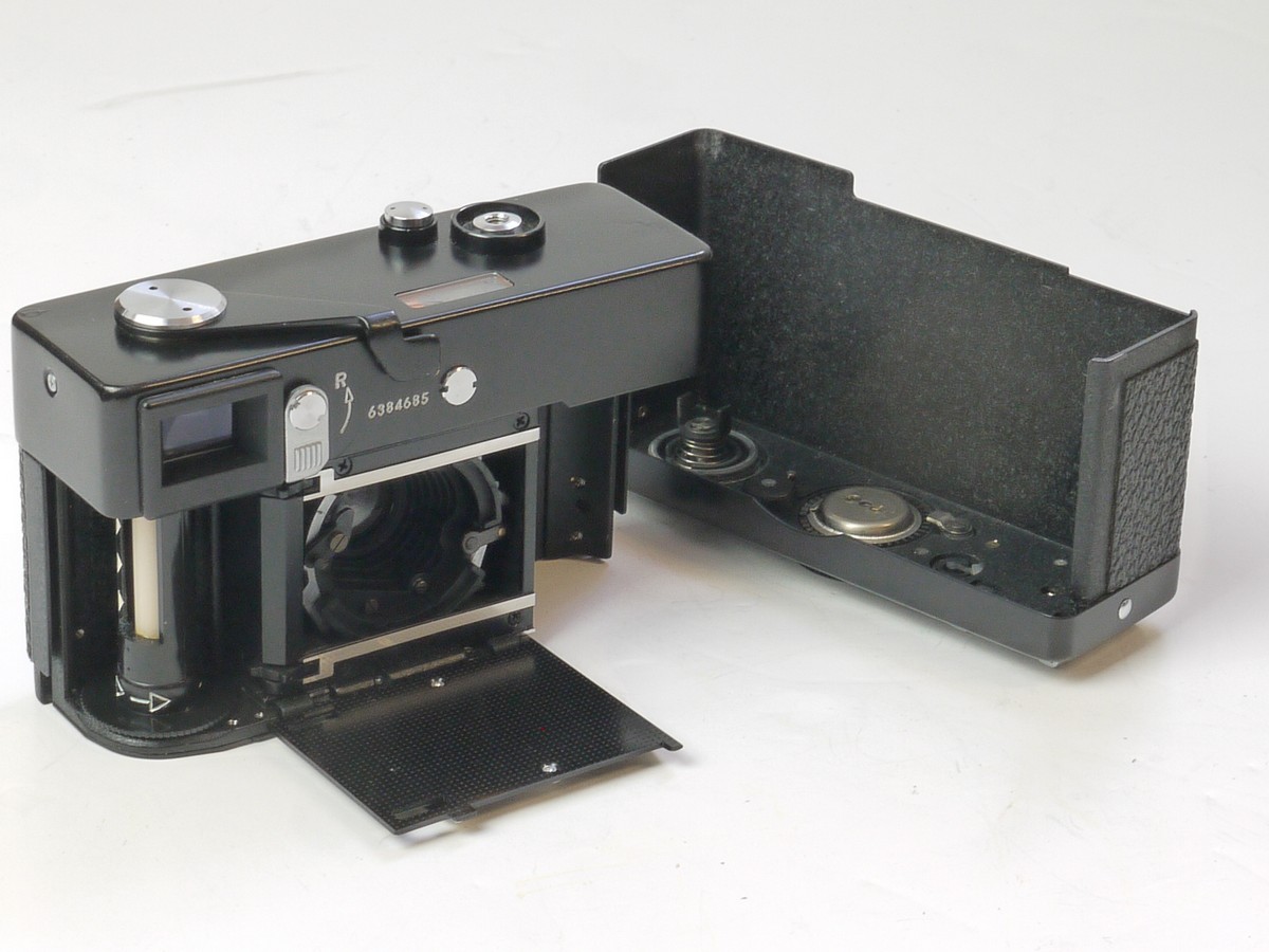 mwclassiccameras-20250606-53 Rollei 35T Black 35mm CDS Metered Camera with 40mm f3.5 Tessar collapsible lens